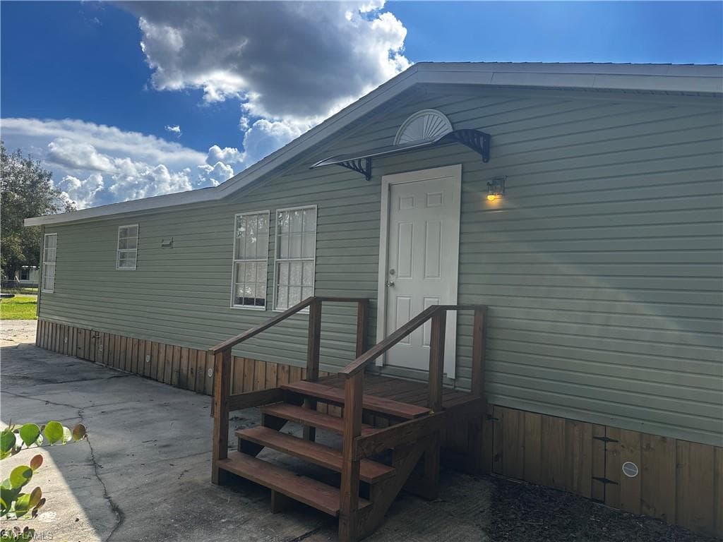 131 Oak DR-1