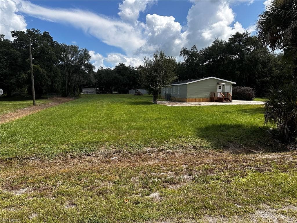 131 Oak DR-4