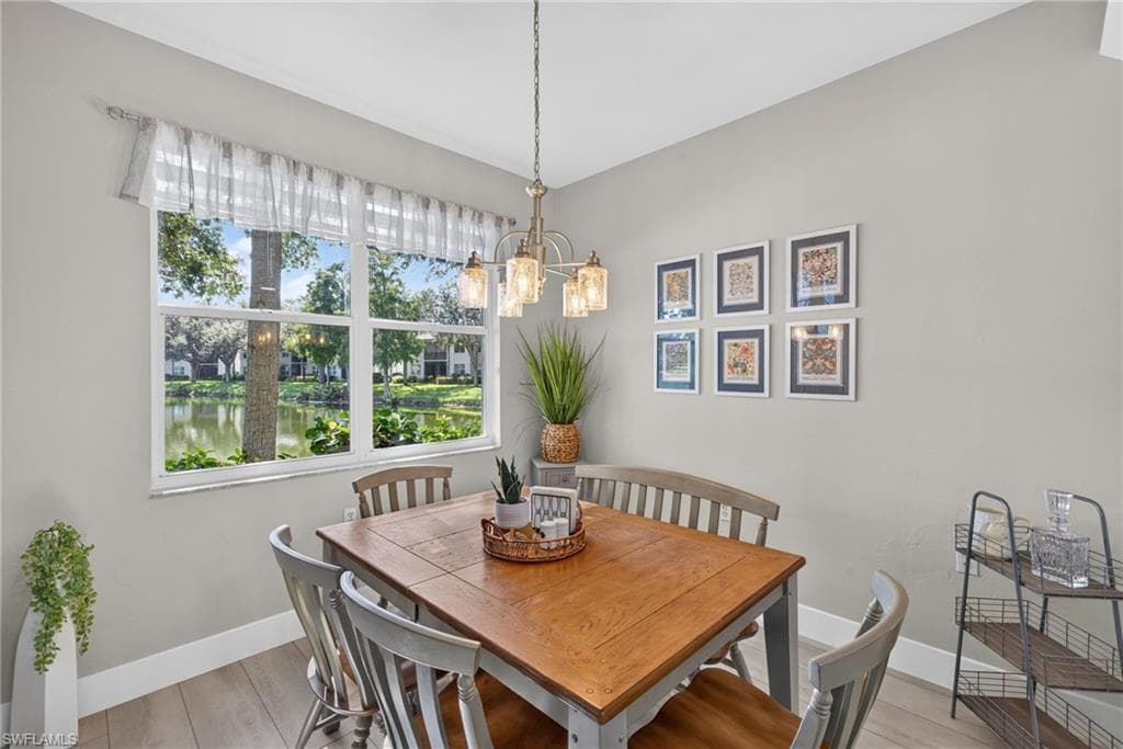 20941 Island Sound CIR 102-5