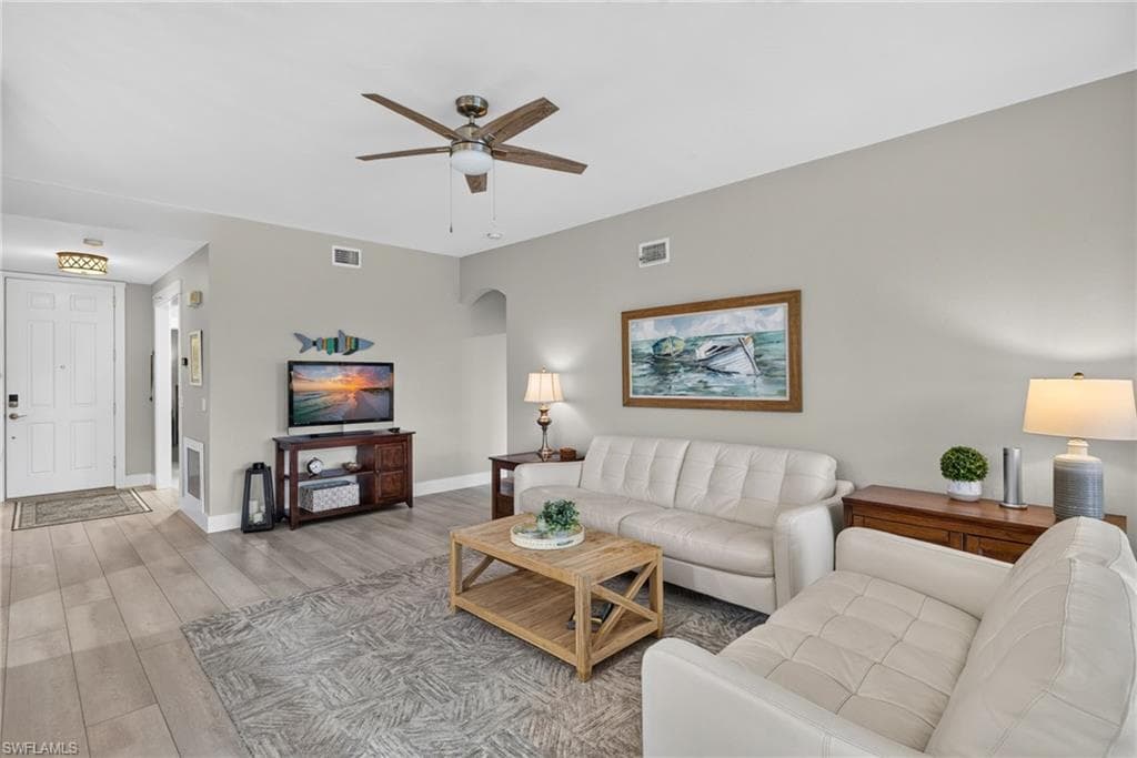 20941 Island Sound CIR 102-2
