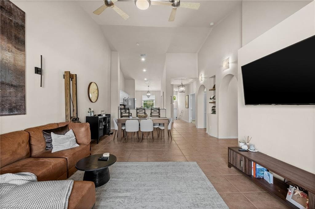 6295 Wilshire Pines CIR 607-3