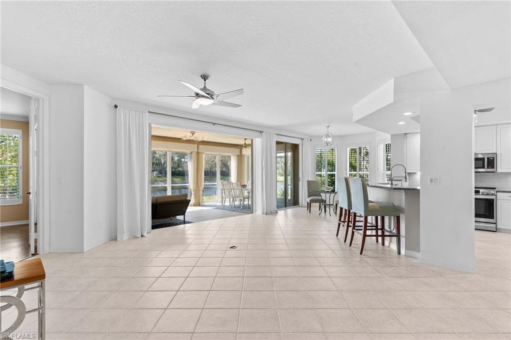 24371 Sandpiper Isle WAY 302-11
