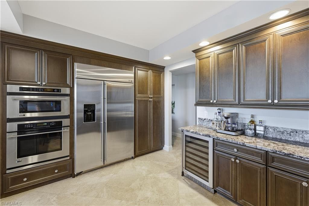 275 Indies WAY 403-22