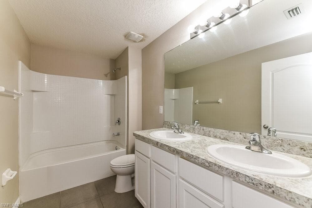 3826 Willow Walk DR-16