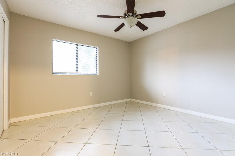 2473 Guthrie CIR-12