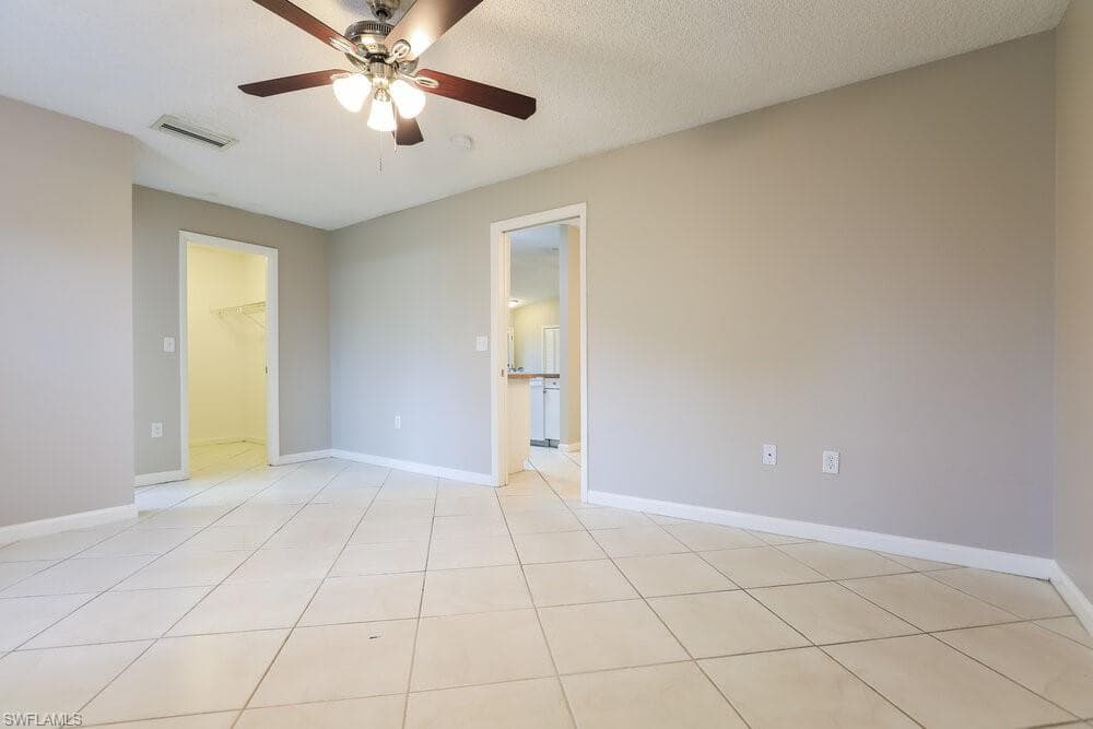 2473 Guthrie CIR-14