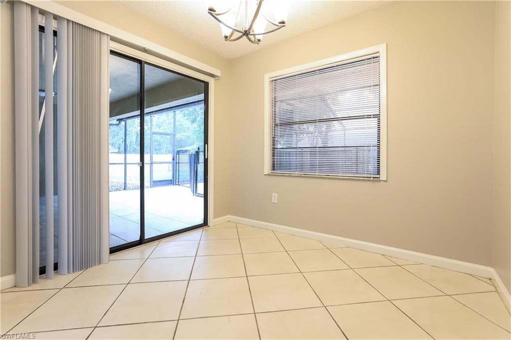 2473 Guthrie CIR-8