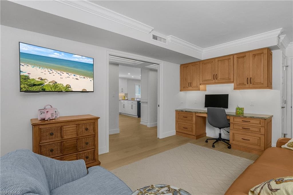 1717 Gulf Shore BLVD N 101-27