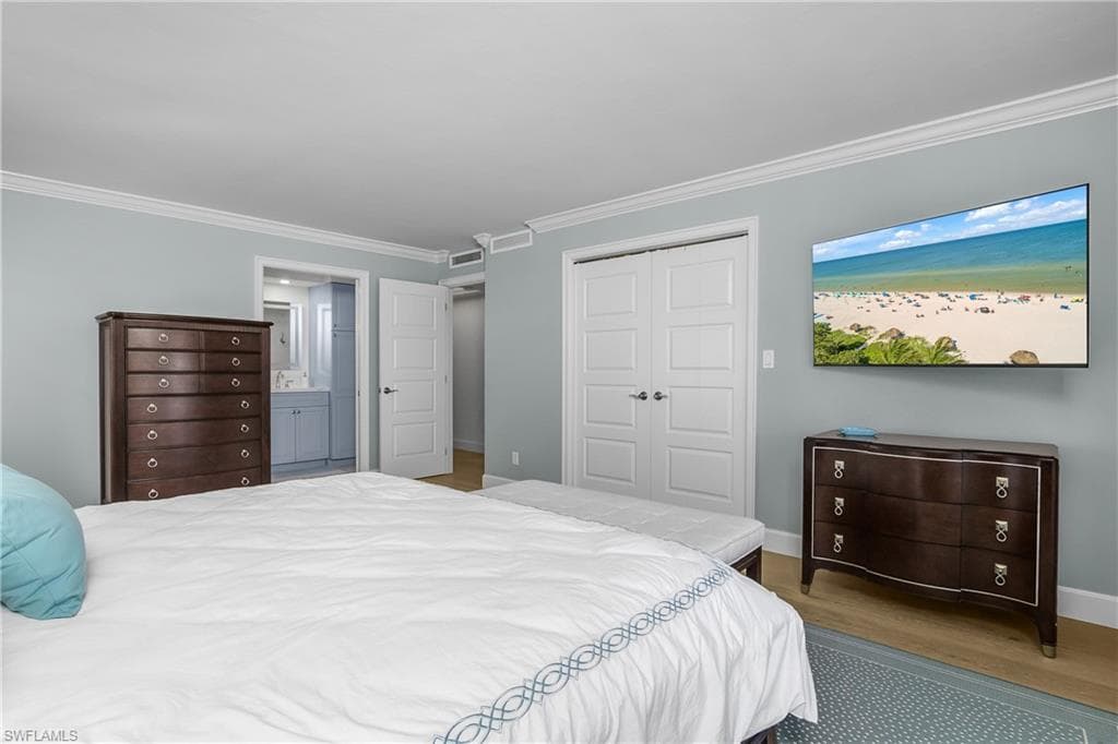 1717 Gulf Shore BLVD N 101-21