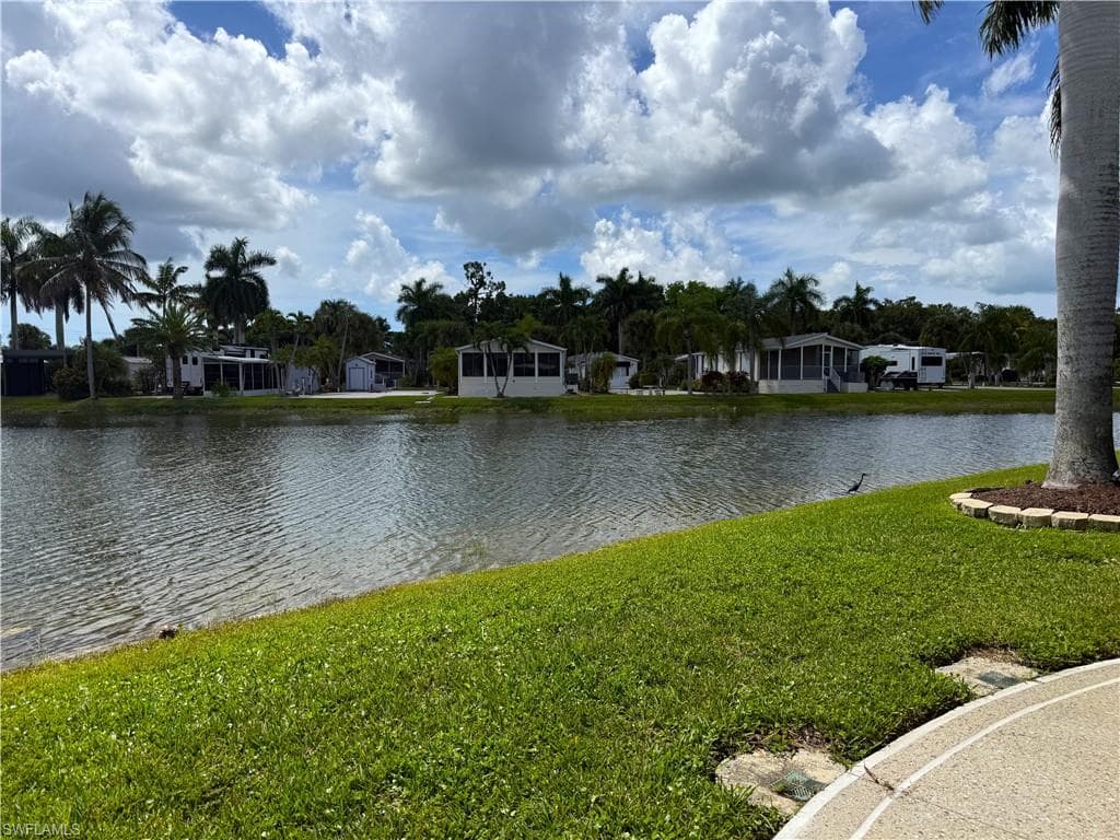 1193 Diamond Lake CIR-3