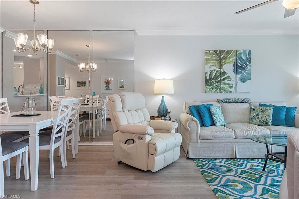 1051 Foxfire LN 307-7