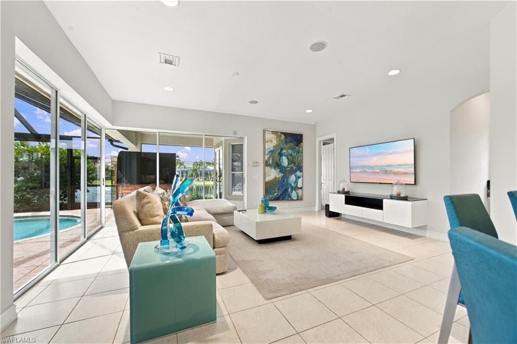 4995 Rustic Oaks CIR-4
