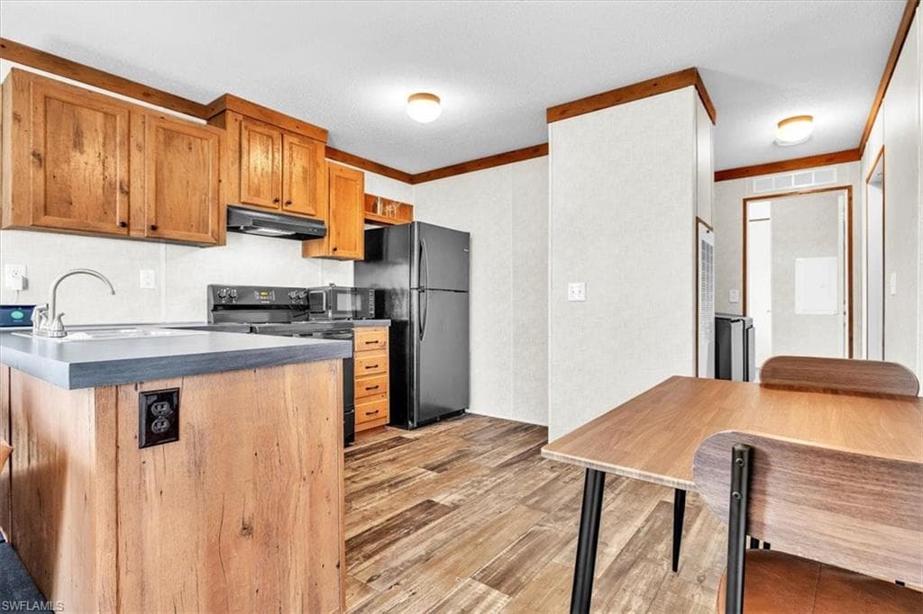 3702 Dunreath RD-6