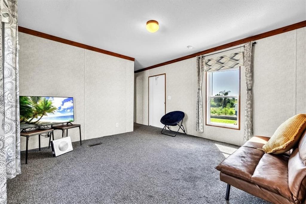 3702 Dunreath RD-4