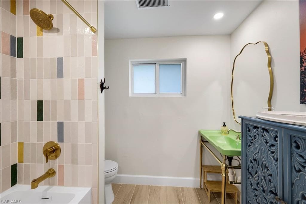 969 Fish Crow RD-23