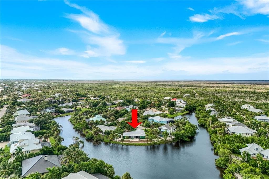 969 Fish Crow RD-42