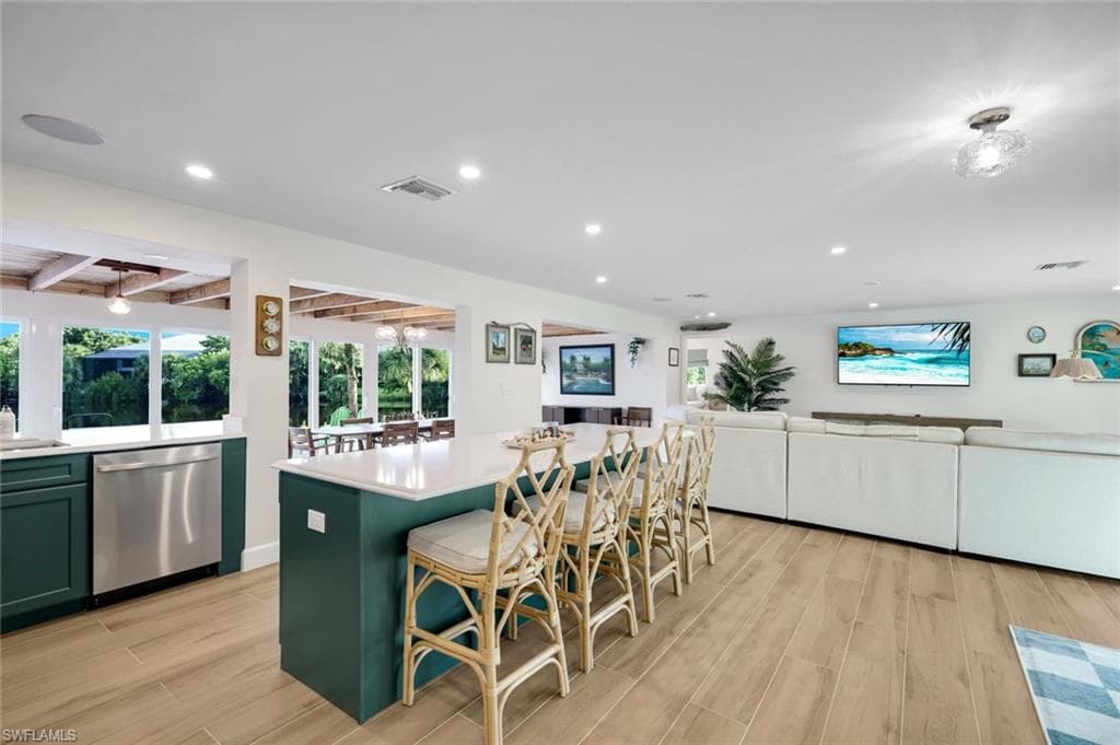 969 Fish Crow RD-31