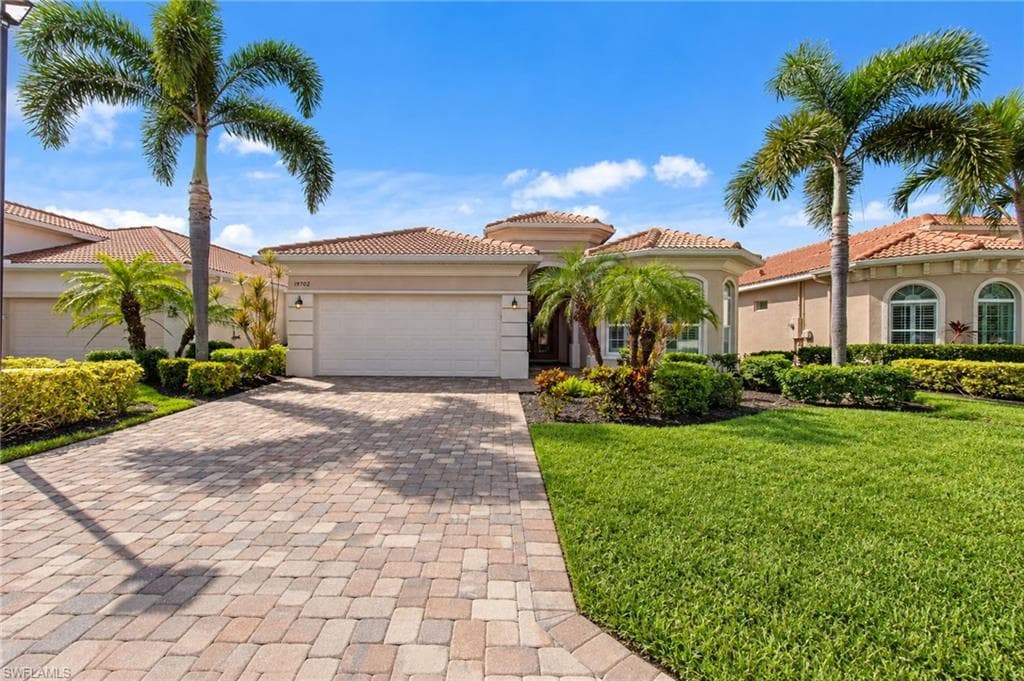 19702 Tesoro WAY-39