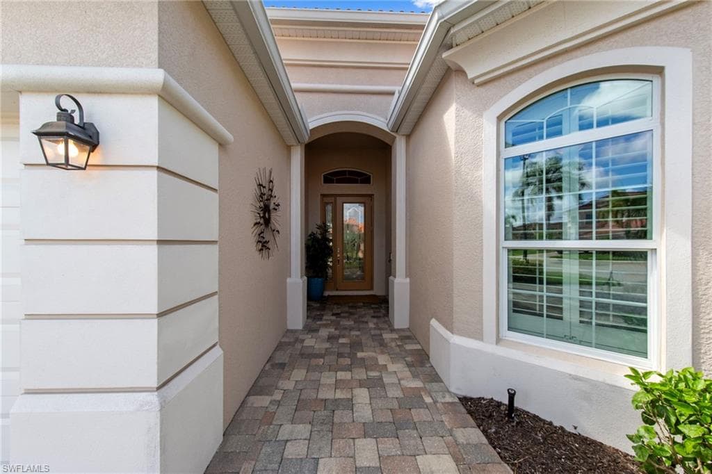 19702 Tesoro WAY-9