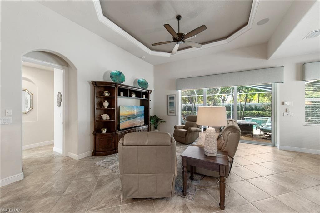 19702 Tesoro WAY-15