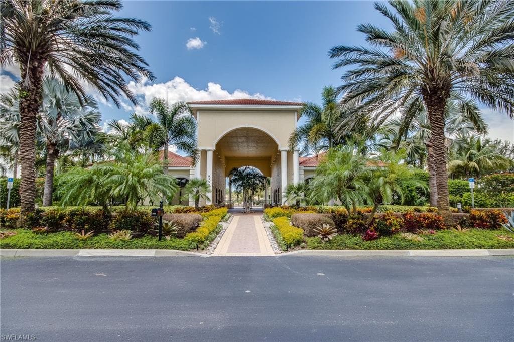 19702 Tesoro WAY-41