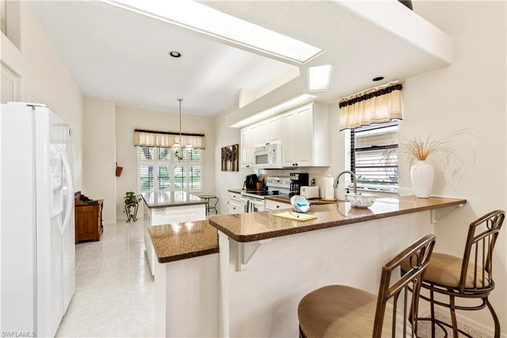 9029 Penelope DR-12