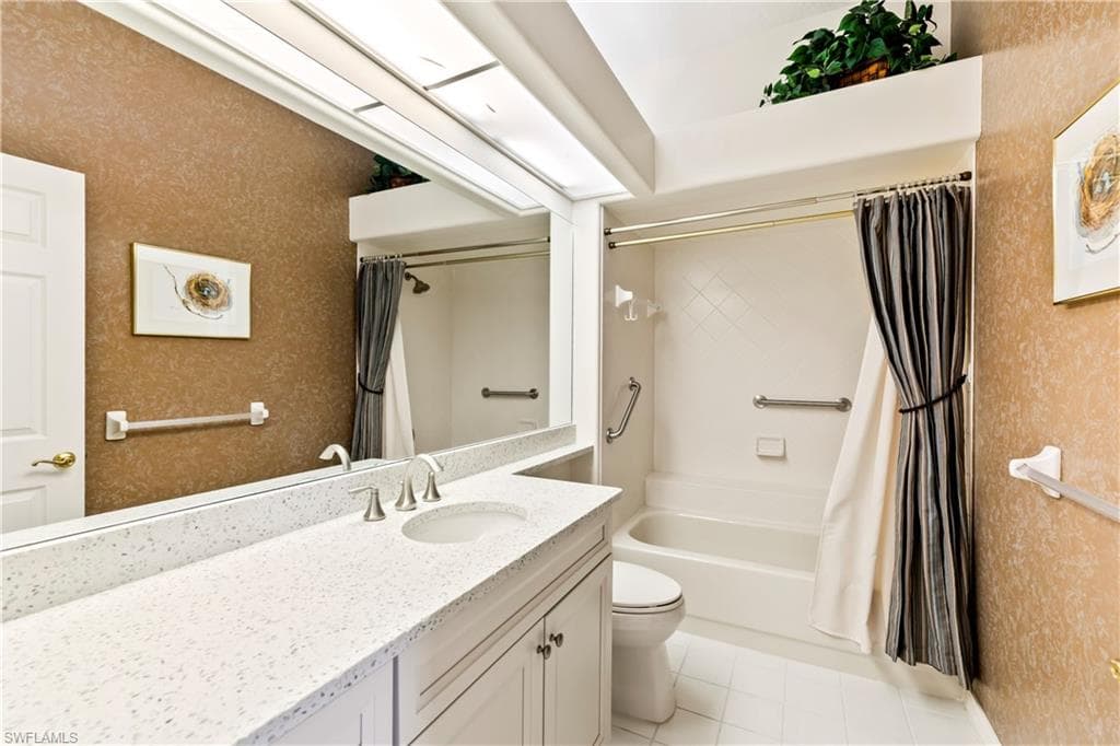 9029 Penelope DR-30