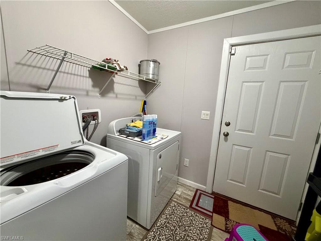 755 Ridgewood DR-18