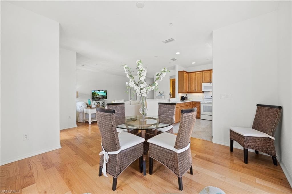 11761 Adoncia WAY 3907-9