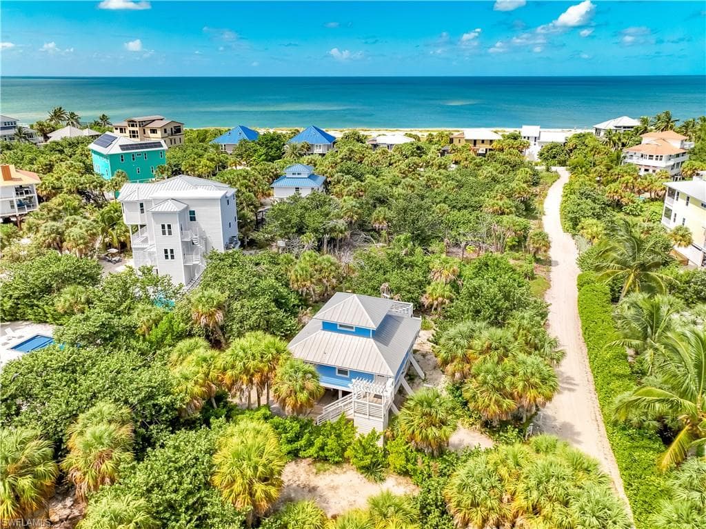 4561 Smugglers DR-2