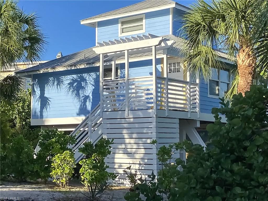 4561 Smugglers DR-38