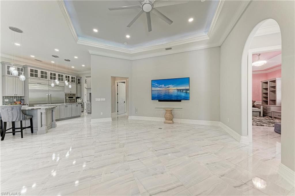 16488 Liggett CIR-15