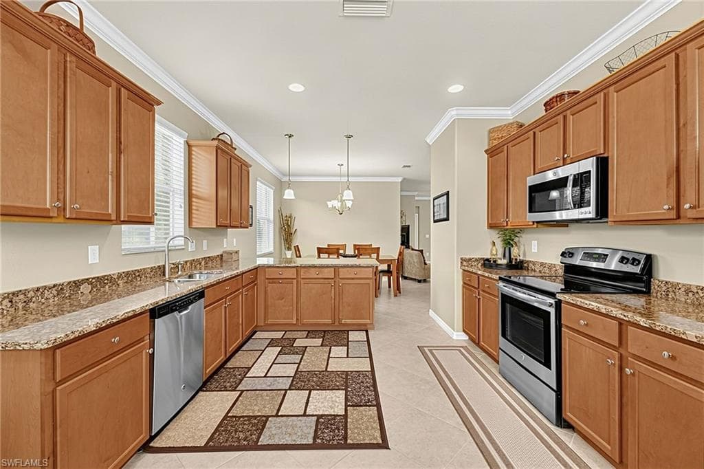 3500 Dandolo CIR-13