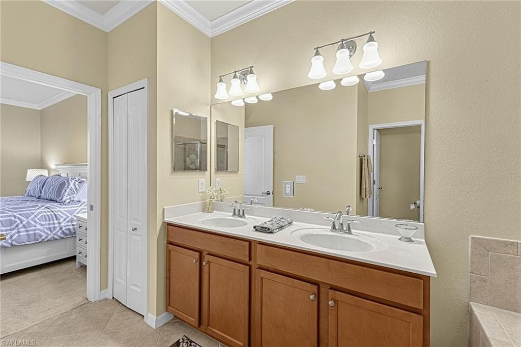 3500 Dandolo CIR-24