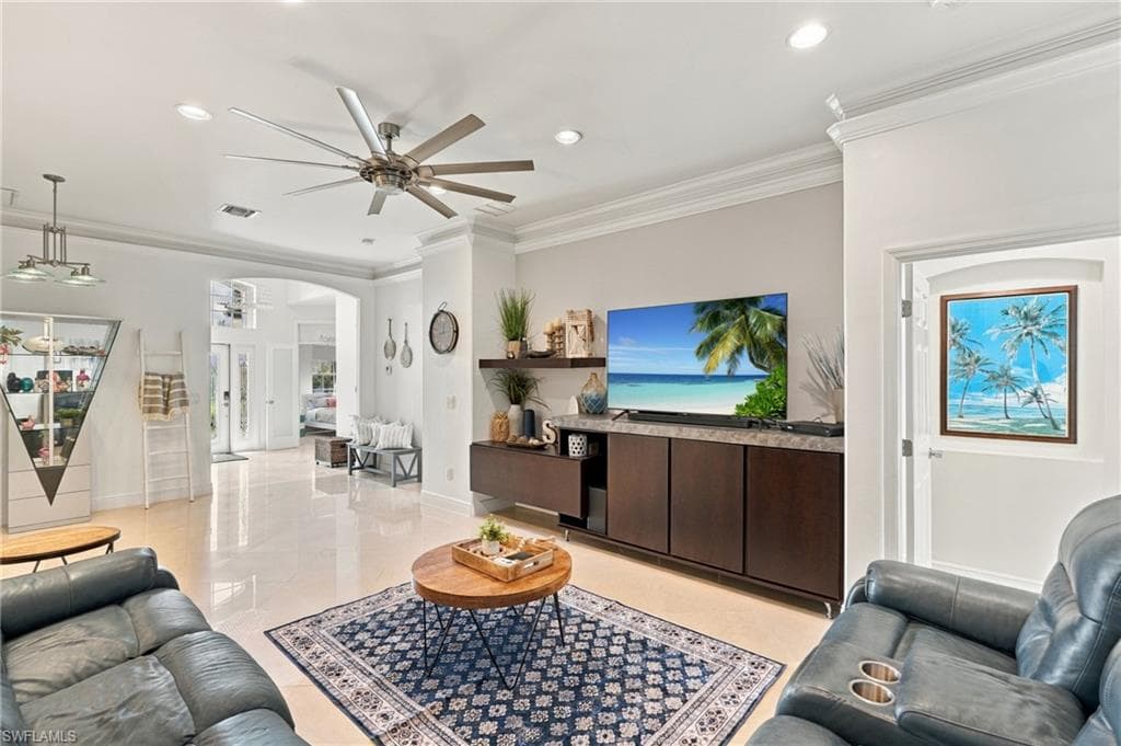 12590 Ivory Stone LOOP-7