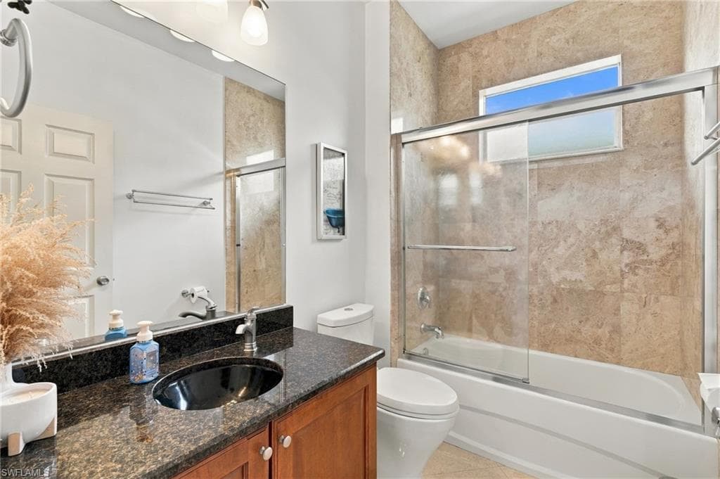 12590 Ivory Stone LOOP-20