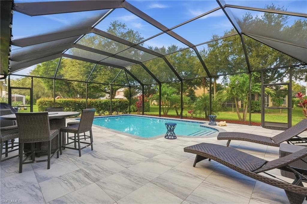 12590 Ivory Stone LOOP-29