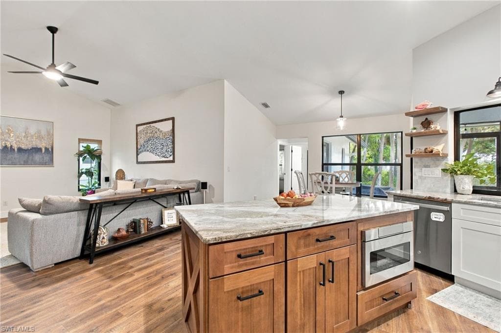 12442 McGregor Woods CIR-6
