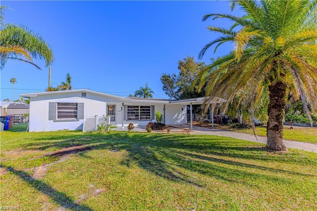 1637 Winkler AVE-0