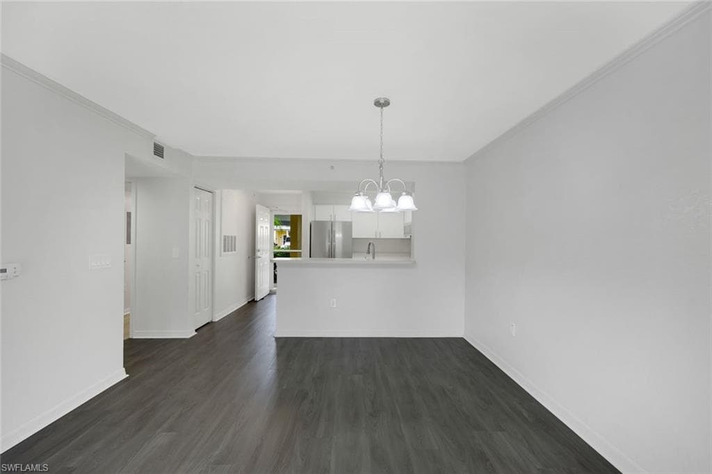 8298 Key Royal LN 415-2