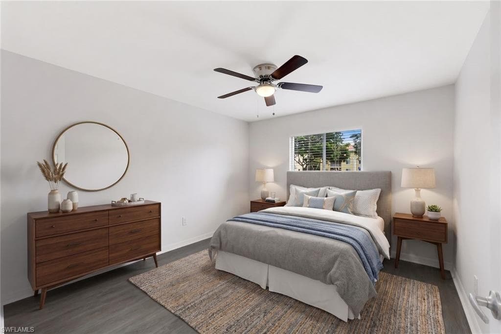 8298 Key Royal LN 415-4