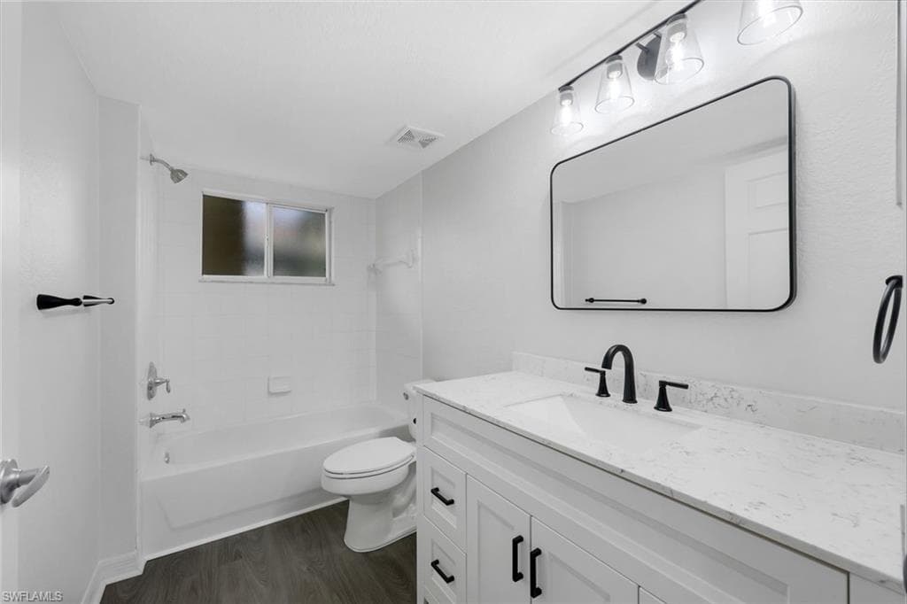 8298 Key Royal LN 415-14