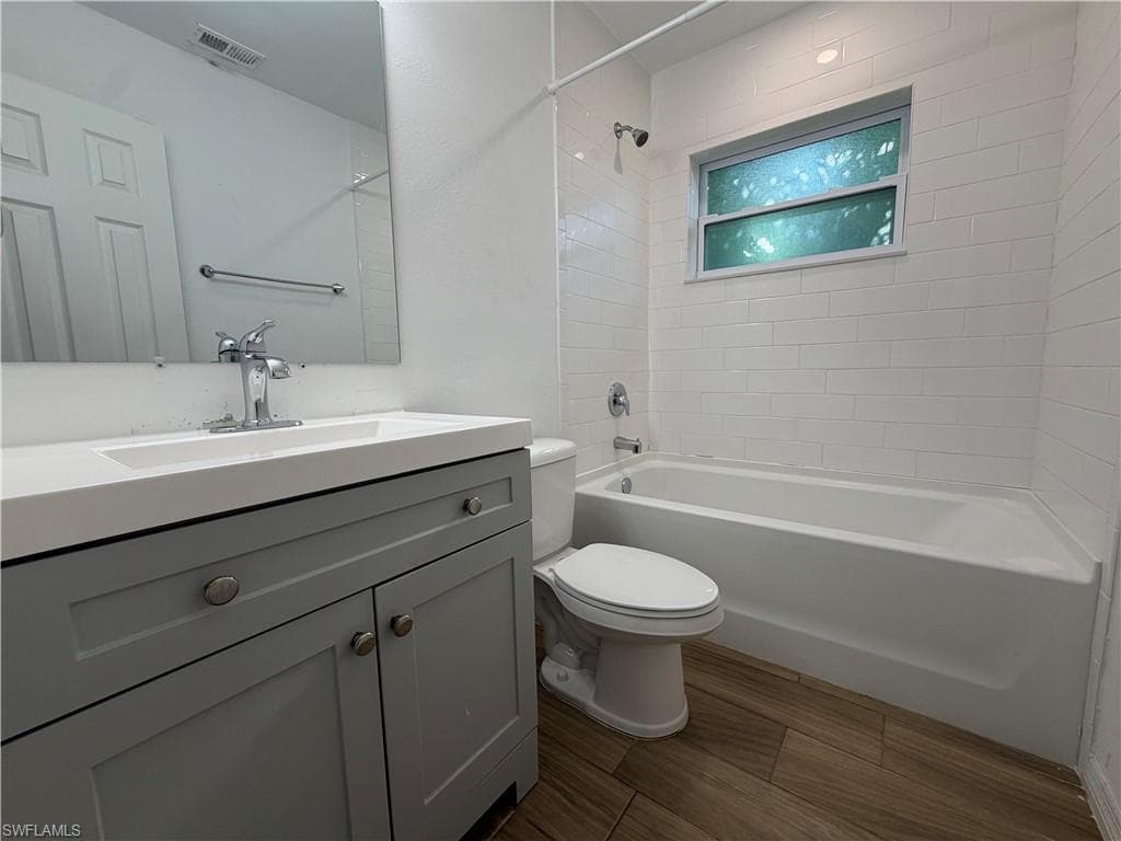 1920 Oakley AVE-12