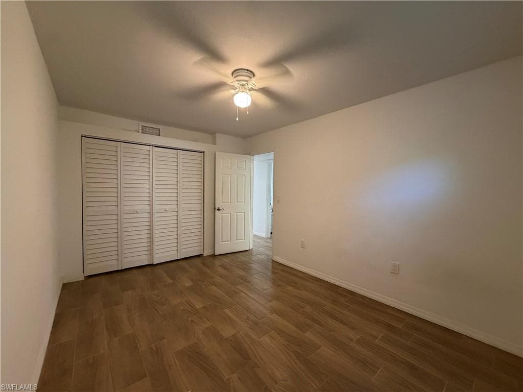 1920 Oakley AVE-11