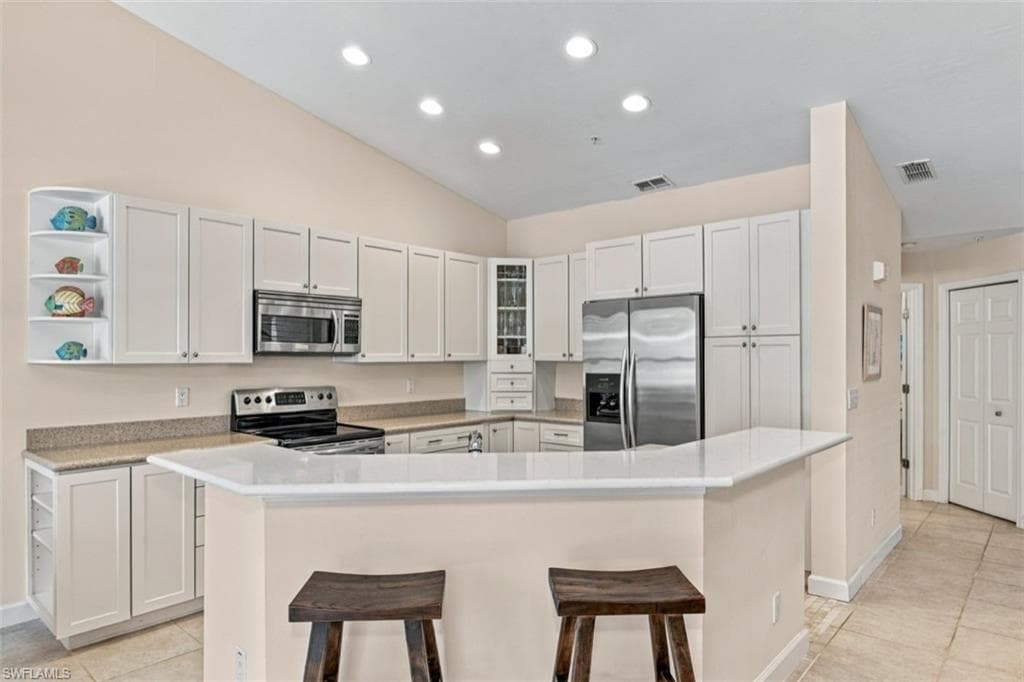 24833 Lakemont Cove LN 202-7