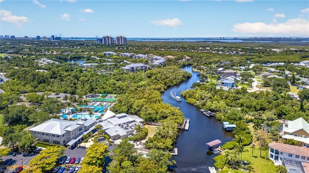 20944 Island Sound CIR 305-30