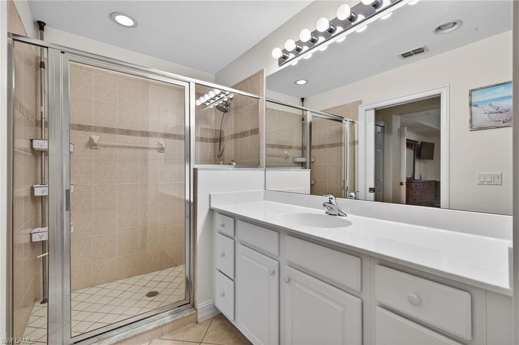 20944 Island Sound CIR 305-18