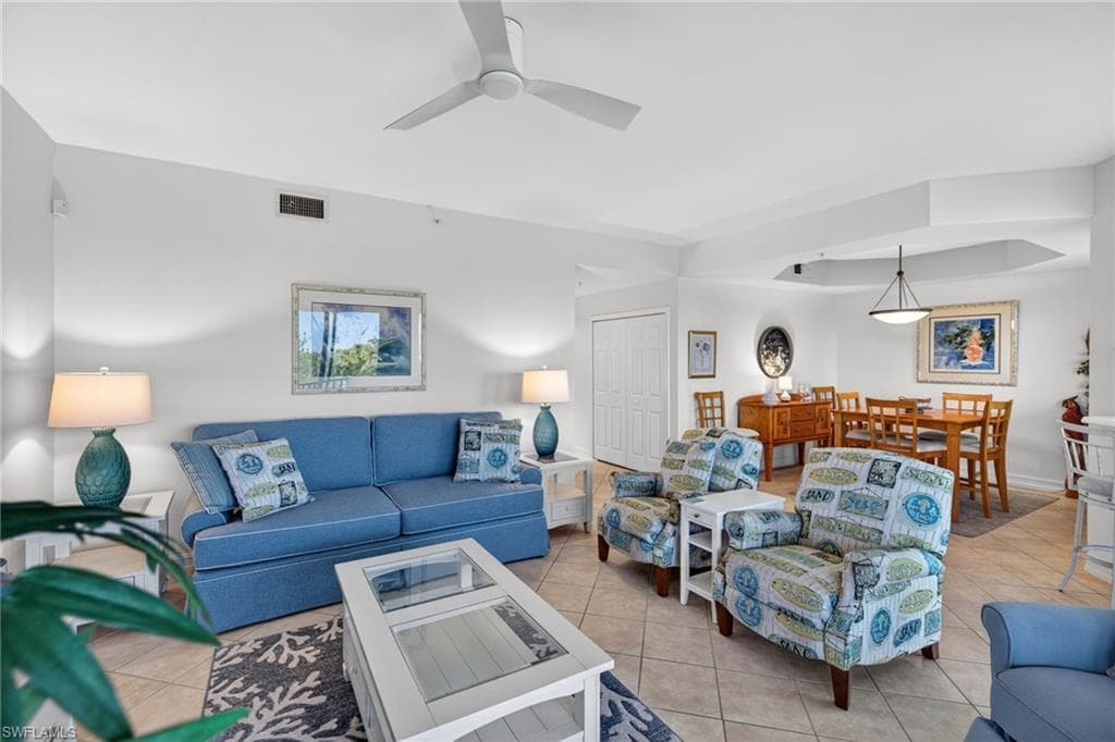 20944 Island Sound CIR 305-7