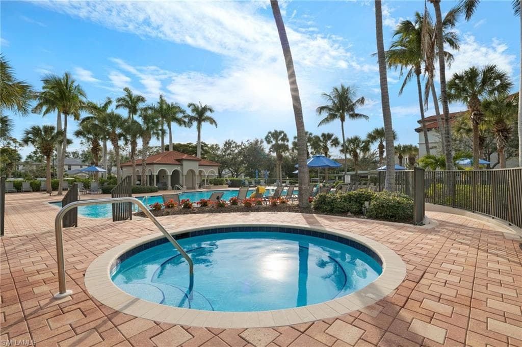 20944 Island Sound CIR 305-25