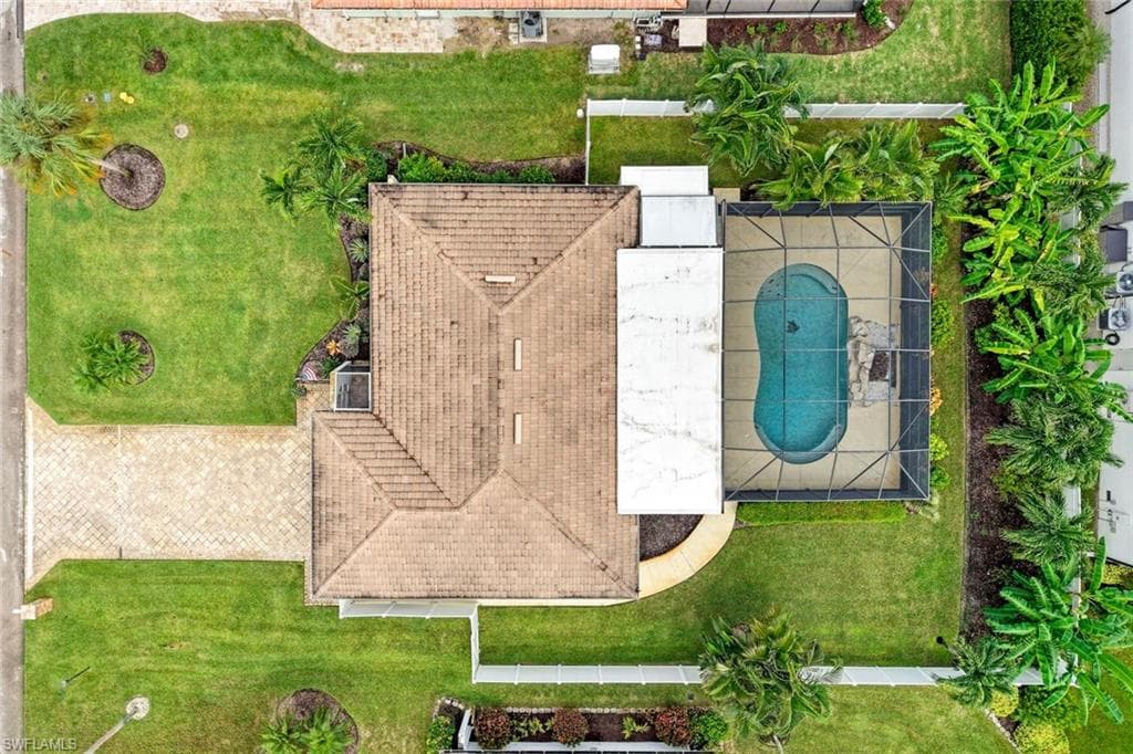27120 Edenbridge CT-32